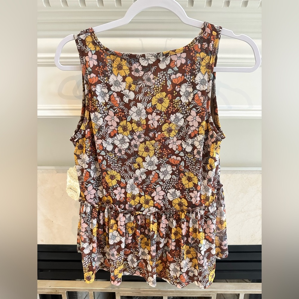 Altar’d State Brand New Sleeveless “Eliza” Top